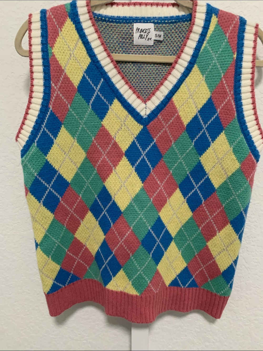 Princess Polly Colorful Argyle Knit V Neck Sweater Vest - Picture 4 of 7